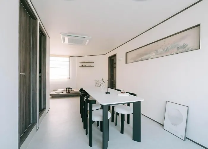 Hai-on 3 Minutes From Dongdaemun Station