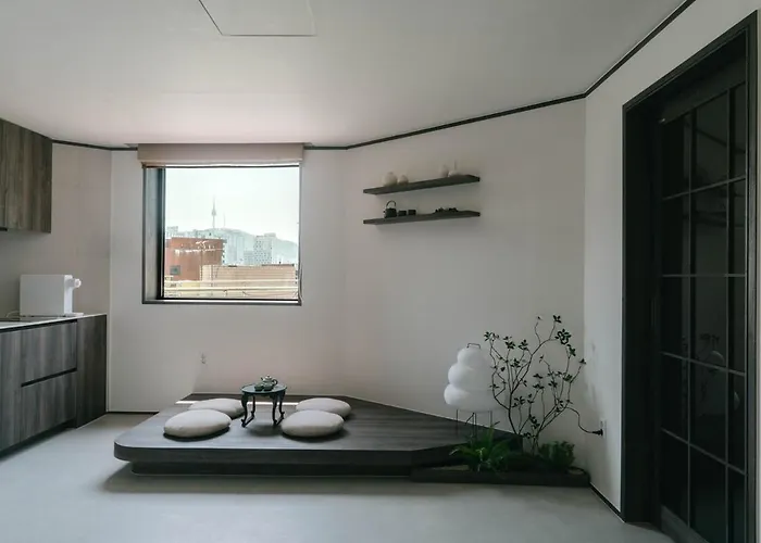 Hai-on 3 Minutes From Dongdaemun Station *